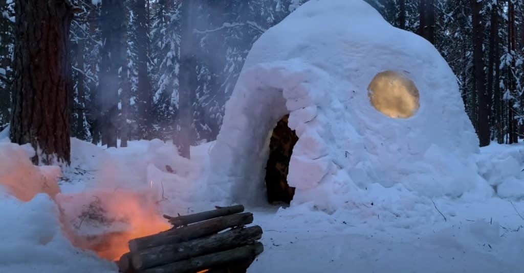 Three Alternative Shelters For Winter Survival