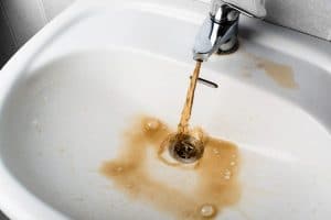 Acqua di rubinetto contaminata
