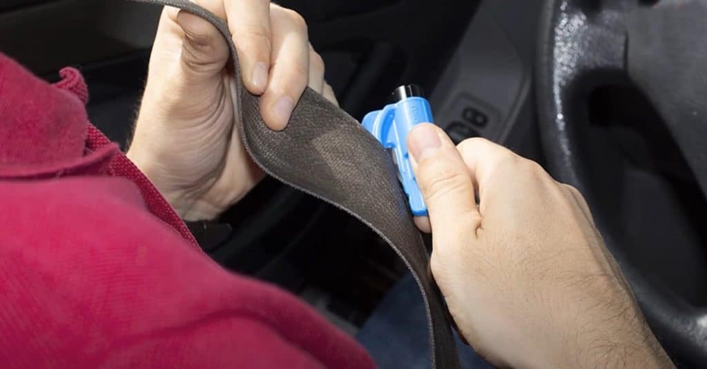 How To Use Car Escape Tools